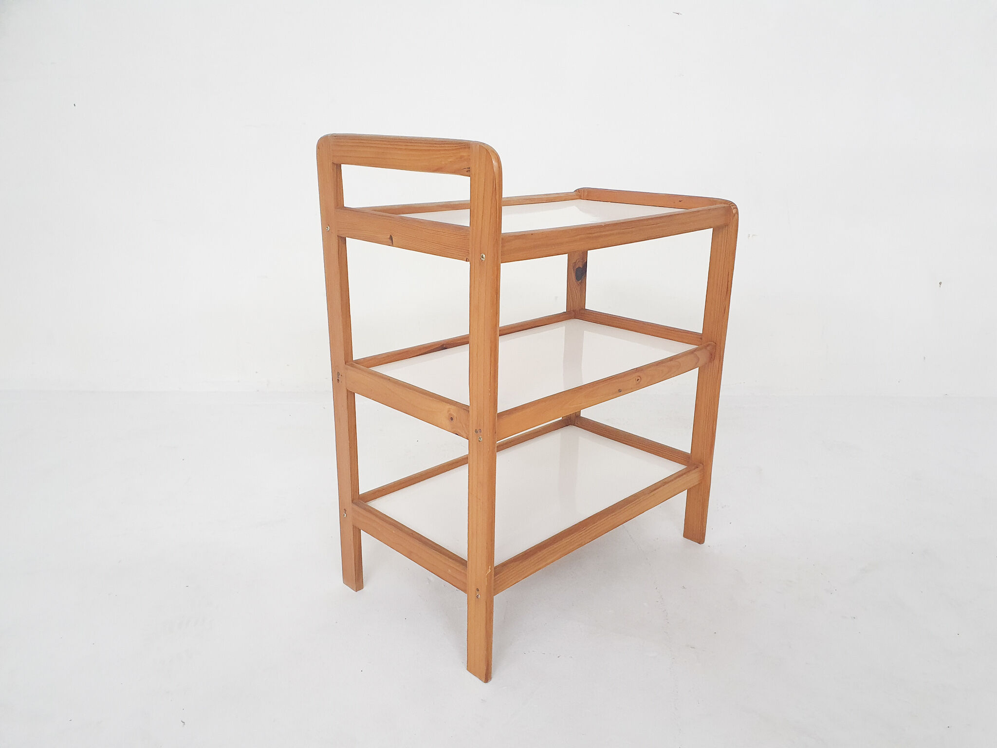 Pinewood serving table or tray, The Netherlands 1960's