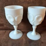Set of 2 opal stemmed glasses