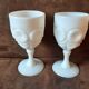 Lot de 2 verres sur pied opale