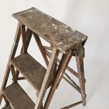 Wooden painter's stepladder