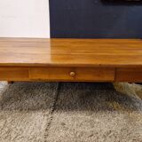 Table basse en merisier