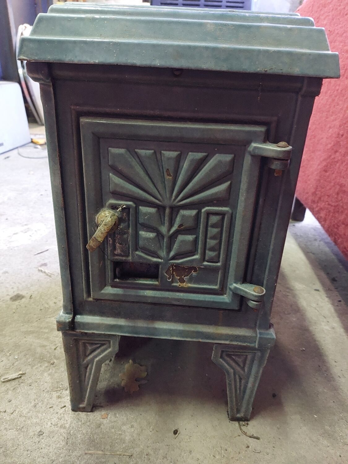 Vintage cast iron wood stove