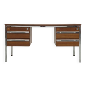 bureau moderniste signé