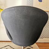 Swan armchair by Arne Jacobsen for Fritz Hansen
