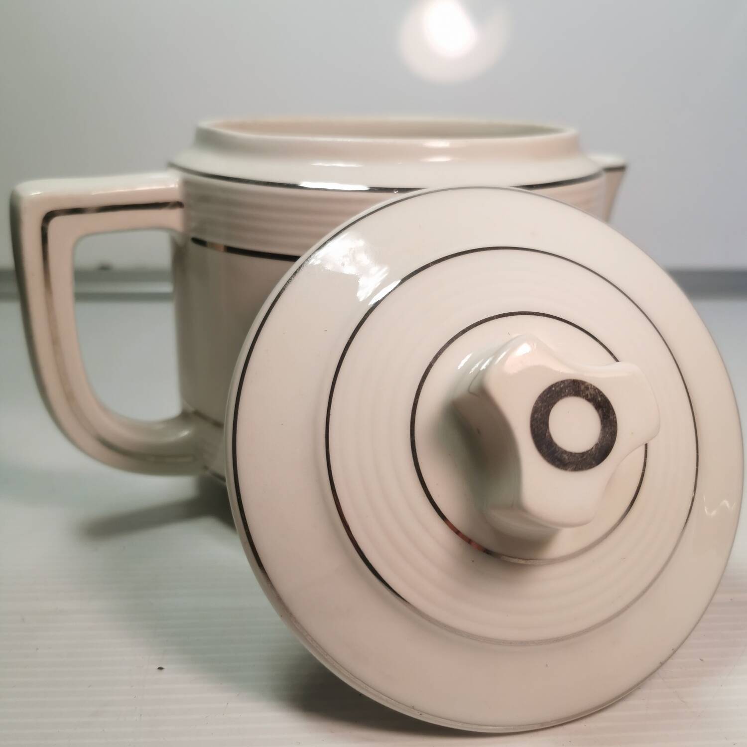 Vintage art deco teapot coffee maker. pillivuyt French porcelain