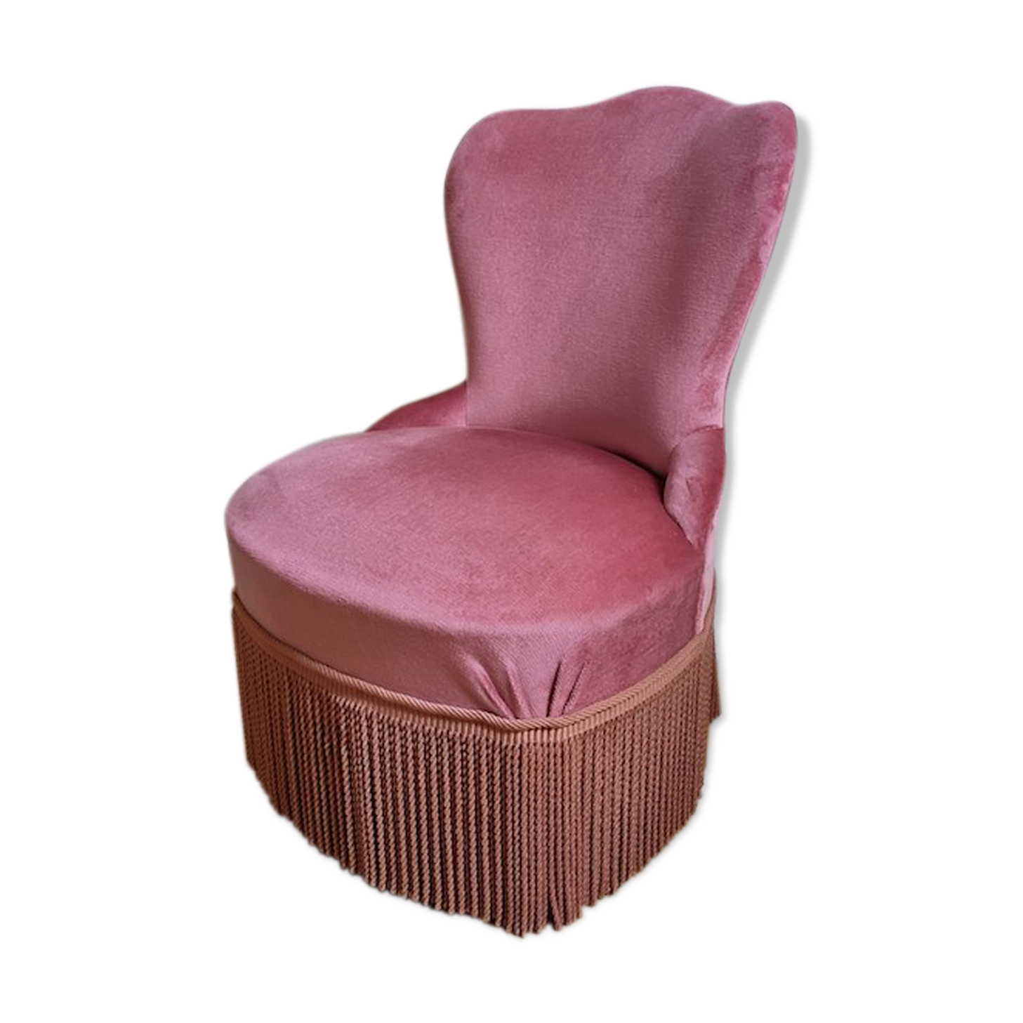 Toad chair / pink velvet heater