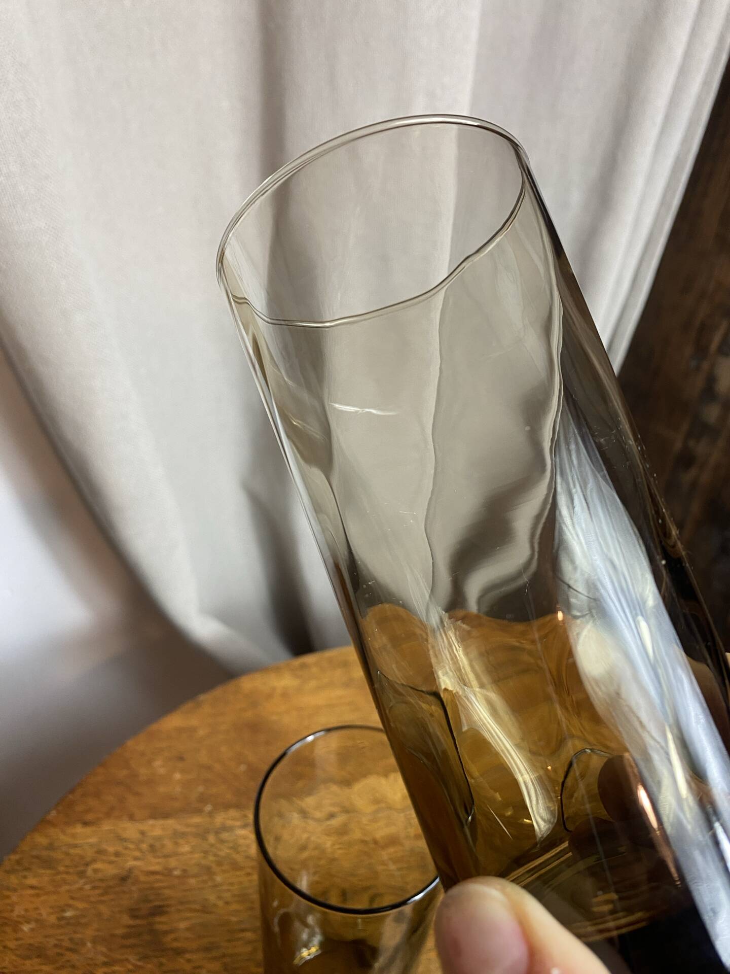 6 verres à eau en verre brun fumé, années 70
