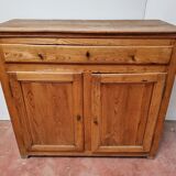 Elm buffet