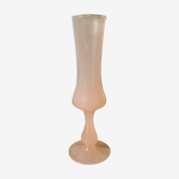 Vintage pink opaline vase shaped soliflore