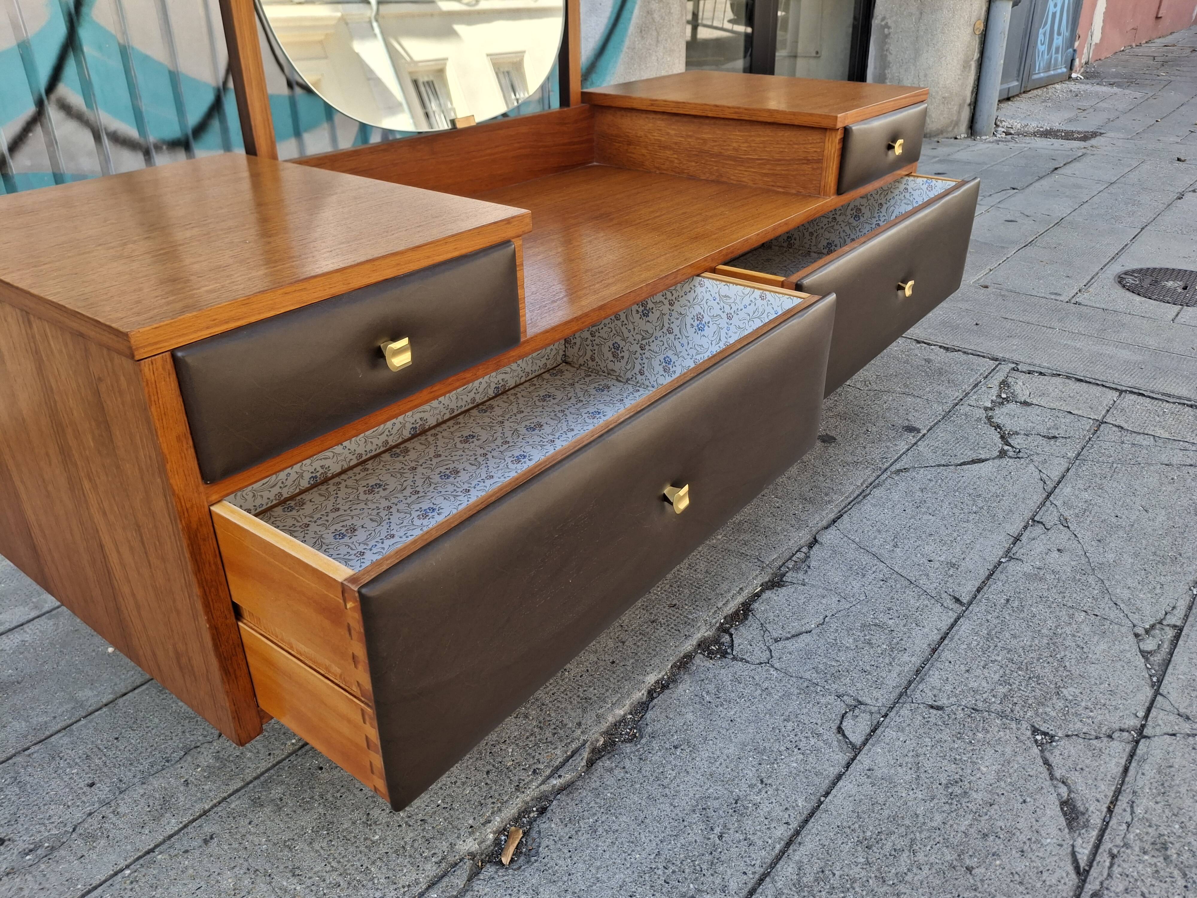 Mondial teak dressing table. 1960