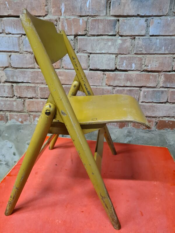 Lot table et chaise Egon Se 18 enfant