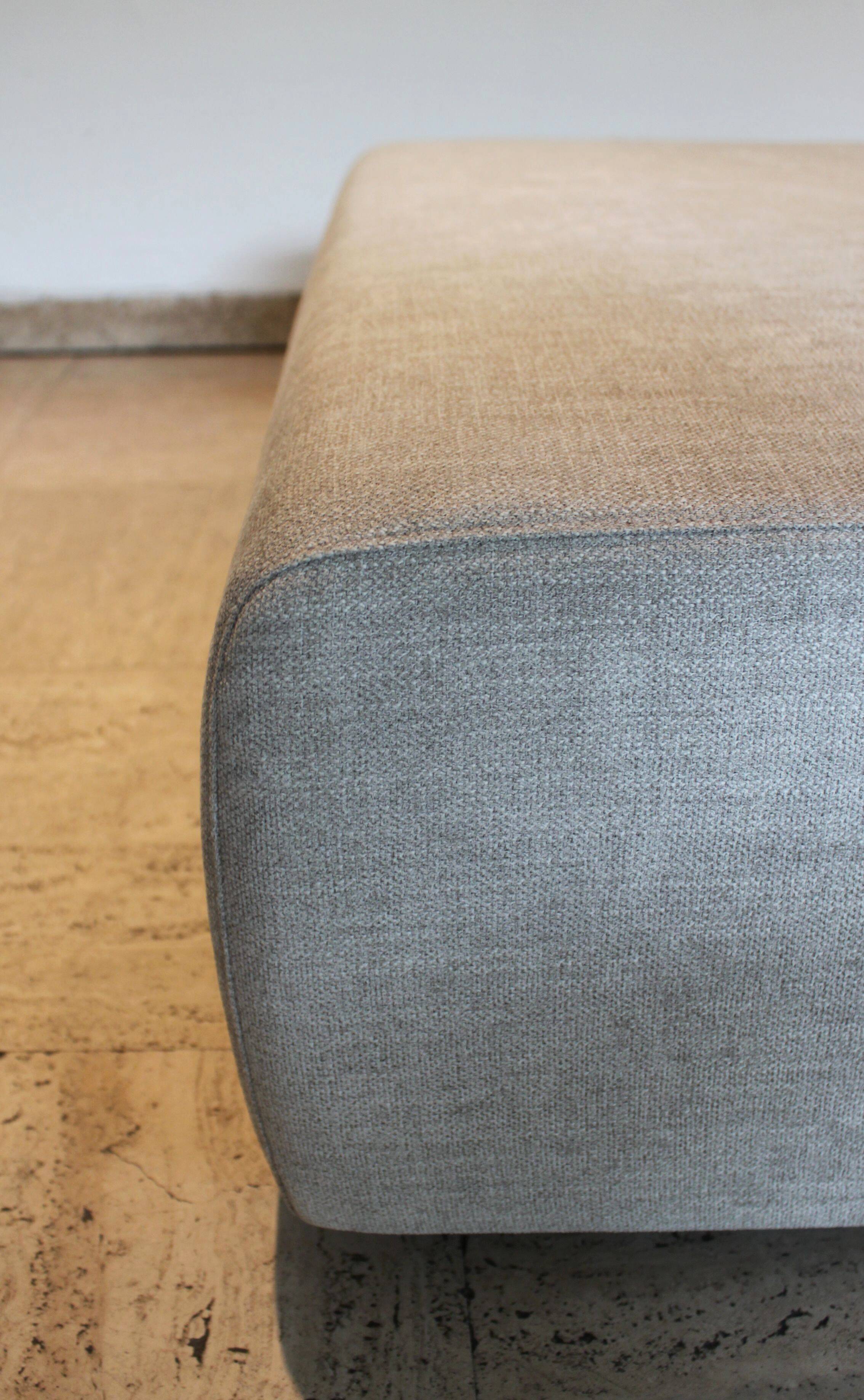 Ottomane, modèle Casa, par Camerich.