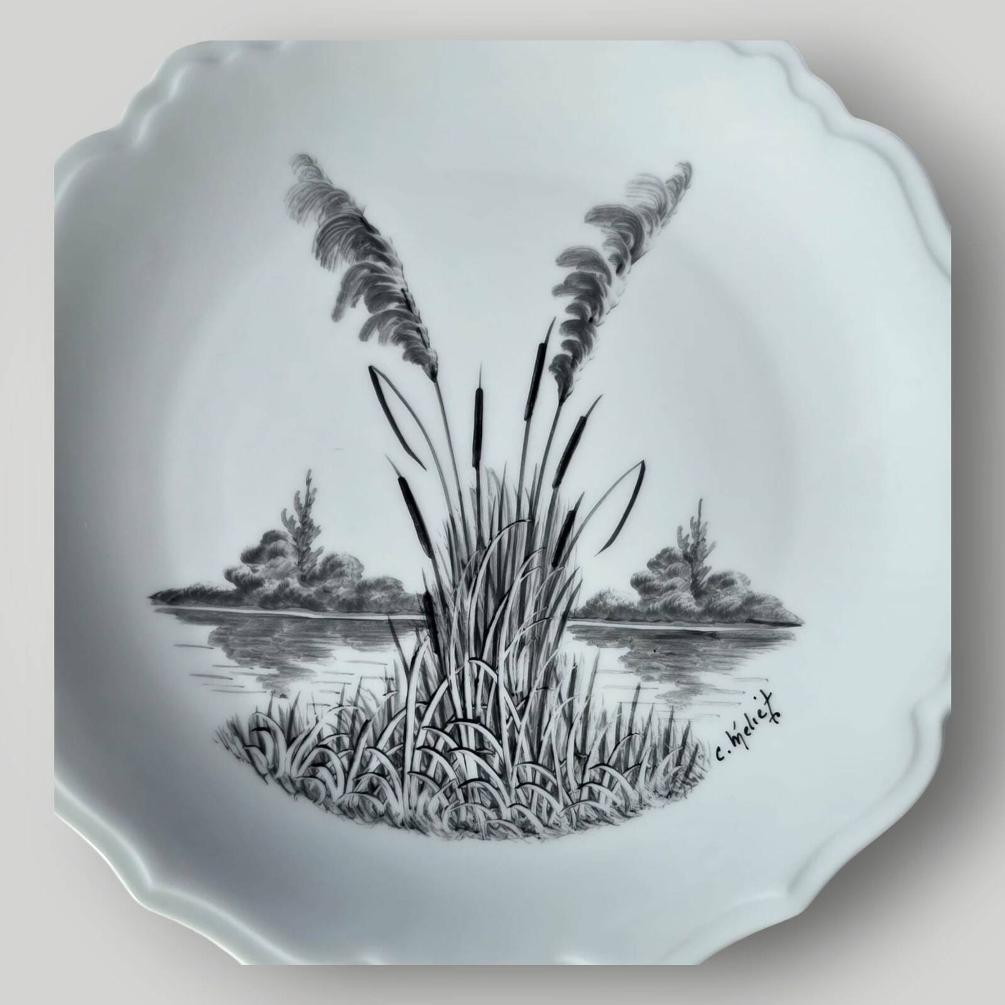 Service de 13 assiettes vintage de Limoges décorées à la main