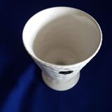 Porcelain cup delf is wit