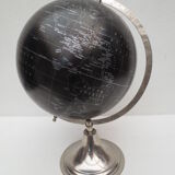 original black world map / metal base