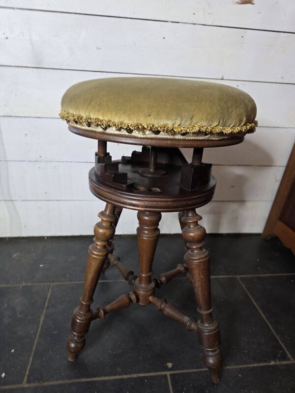 Ancien tabouret de piano réglable