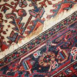 Tapis Heriz Antique du Moyen-Orient, Années 1950, Élégance Traditionnelle