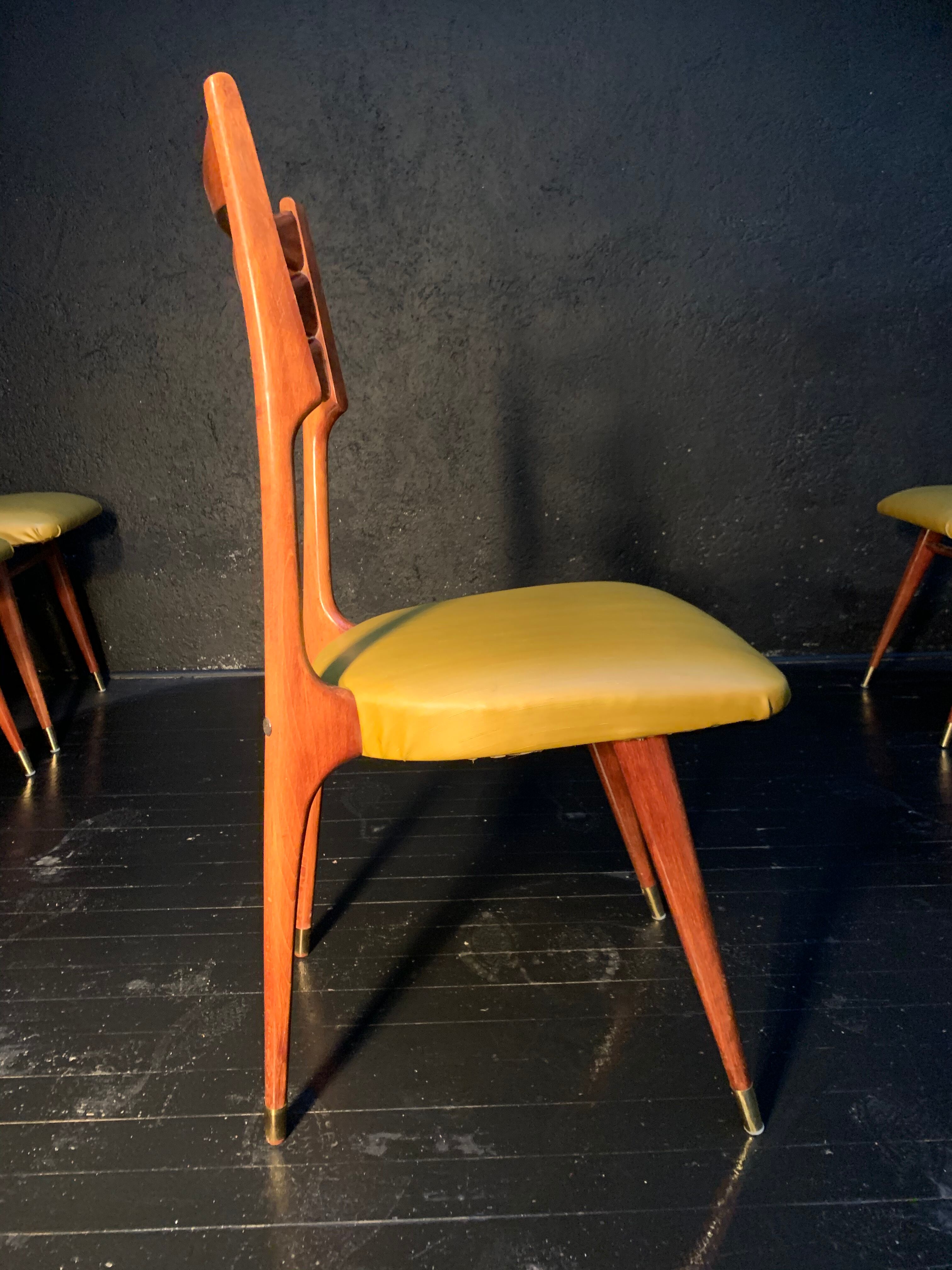 Stella, suite of 6 chairs design 1960