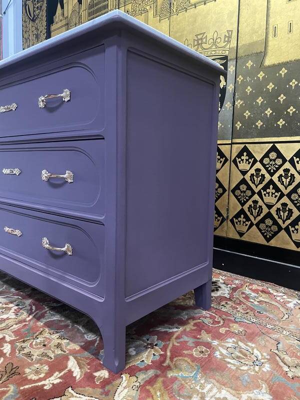 Painted Art Nouveau chest of drawers
