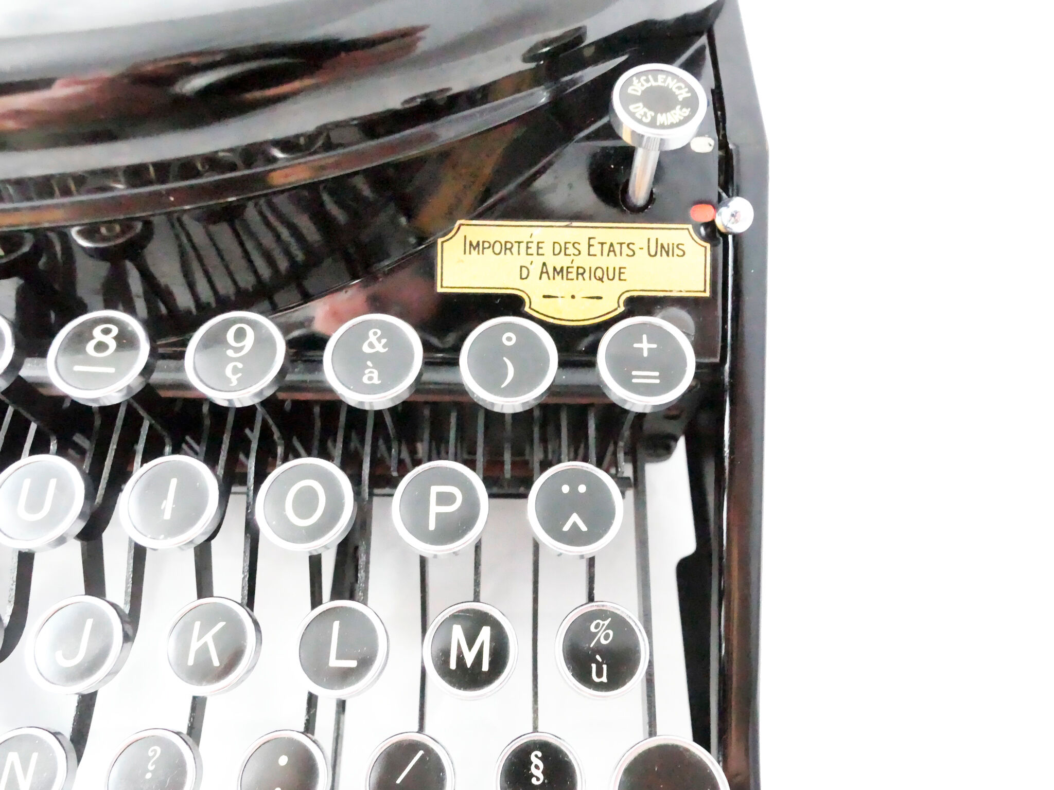 Underwood Noiseless black portable typewriter from 1935 revised new ribbon USA