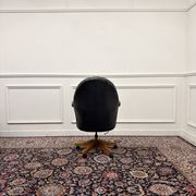 Classic English Chesterfield Desk Chair Black