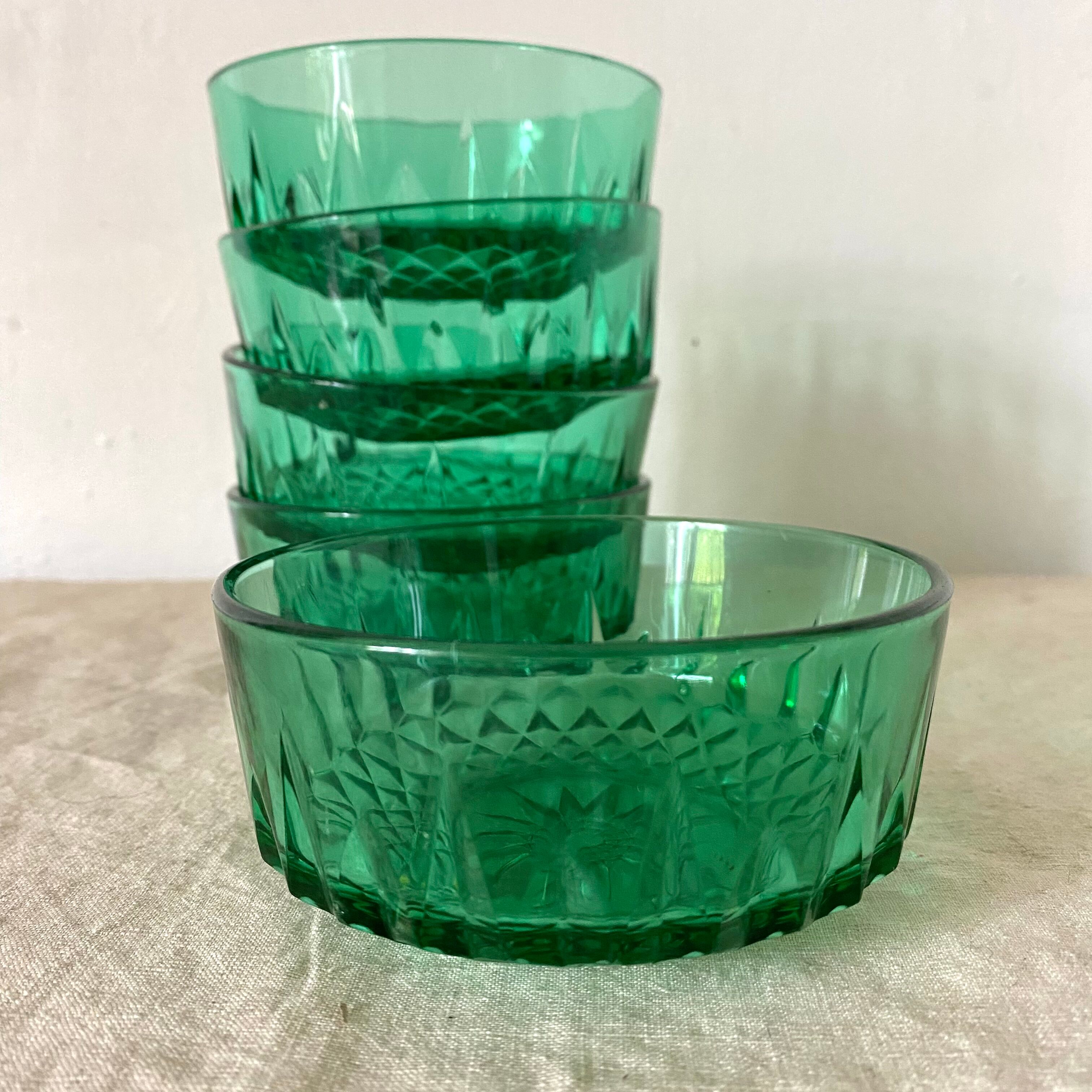 Vintage glass raviers arcoroc