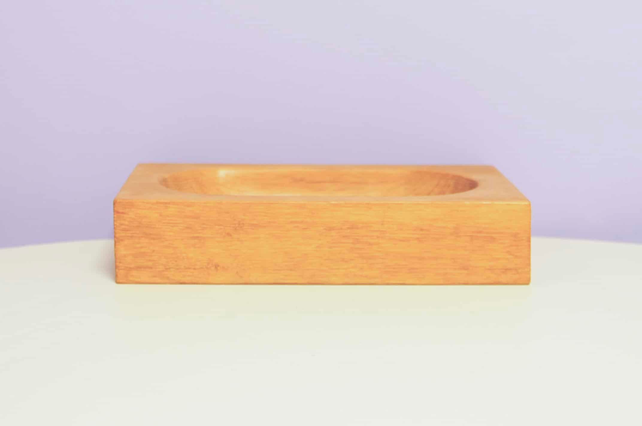 Light wood rectangular bowl