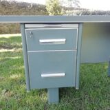 Bureau en métal vert années 50