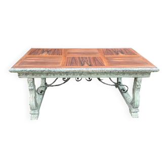 Table with carved legs