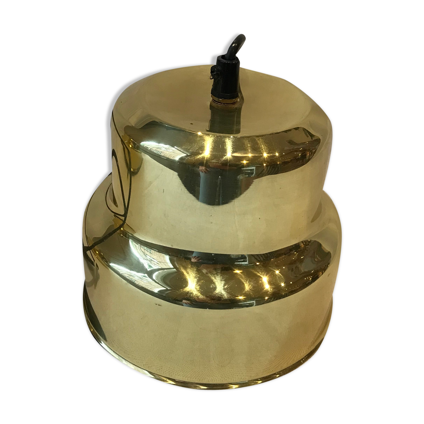 Scandinavian gold pendant lamp