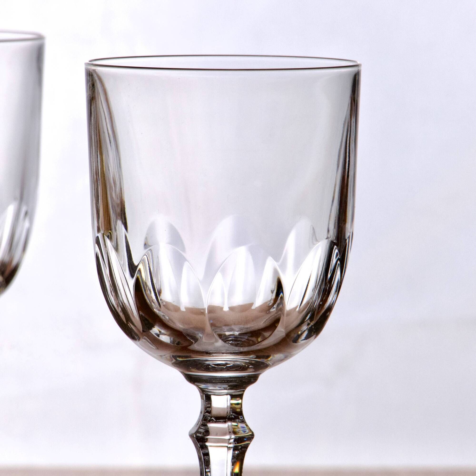 Set of 6 antique wine glasses in pearl-cut crystal