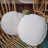 Set of 2 crochet cushions