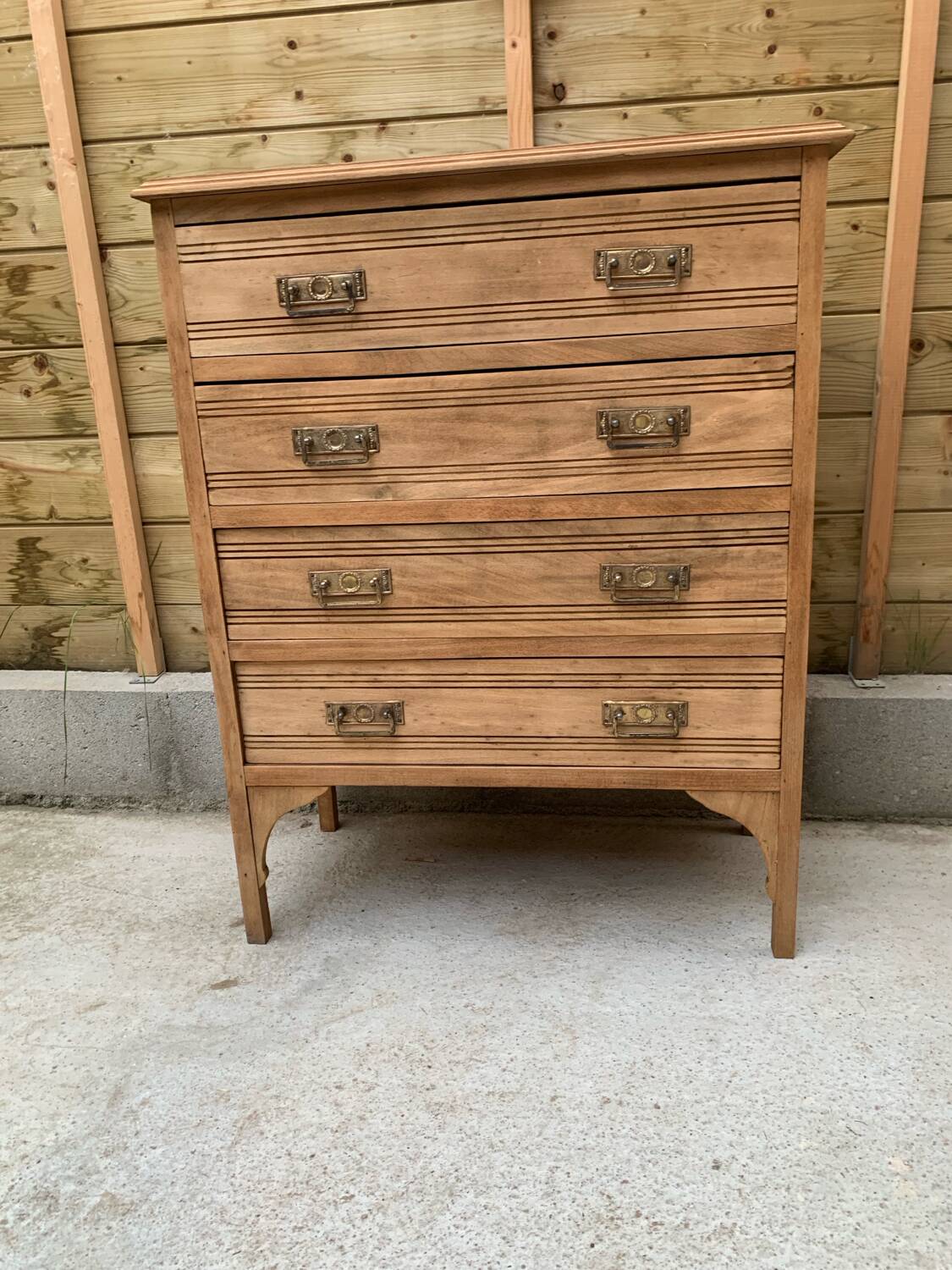 Art Deco chest of drawers