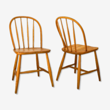 Paire de chaises en bois scandinave