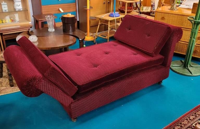 Burgundy red velvet meridian 50s