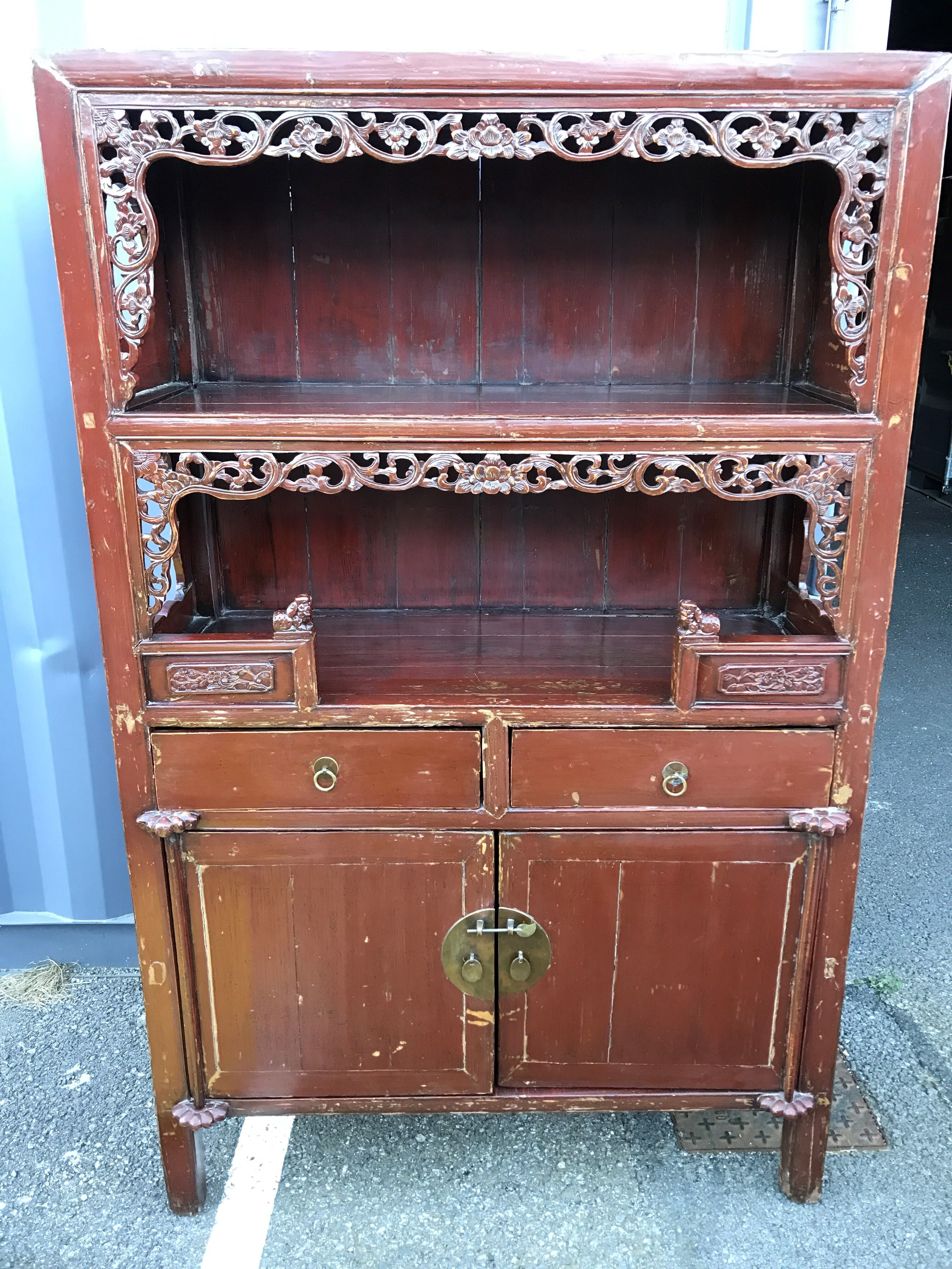 Chinese display cabinet 1900