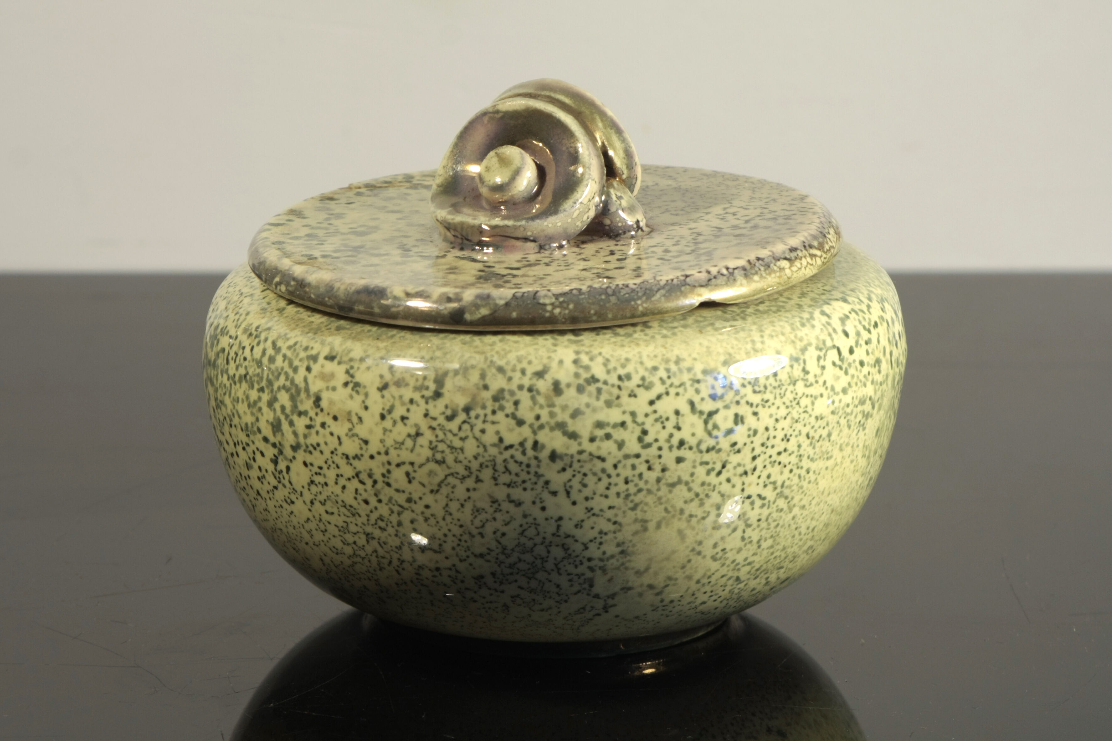 Bonbonniere Louis Dage