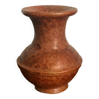 Vase artisanal en terre cuite