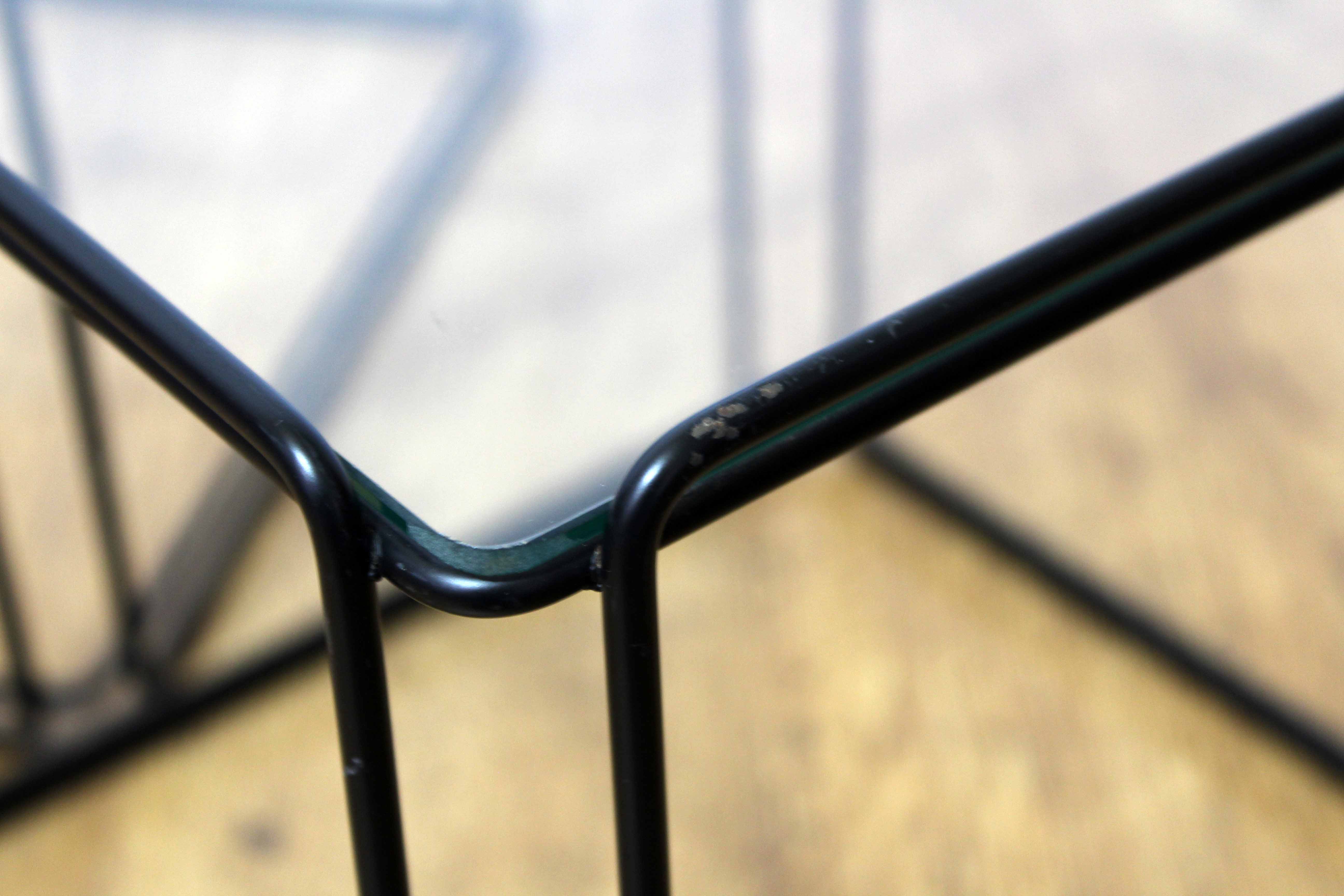 Nesting tables by Max Sauze, Isocèle edition