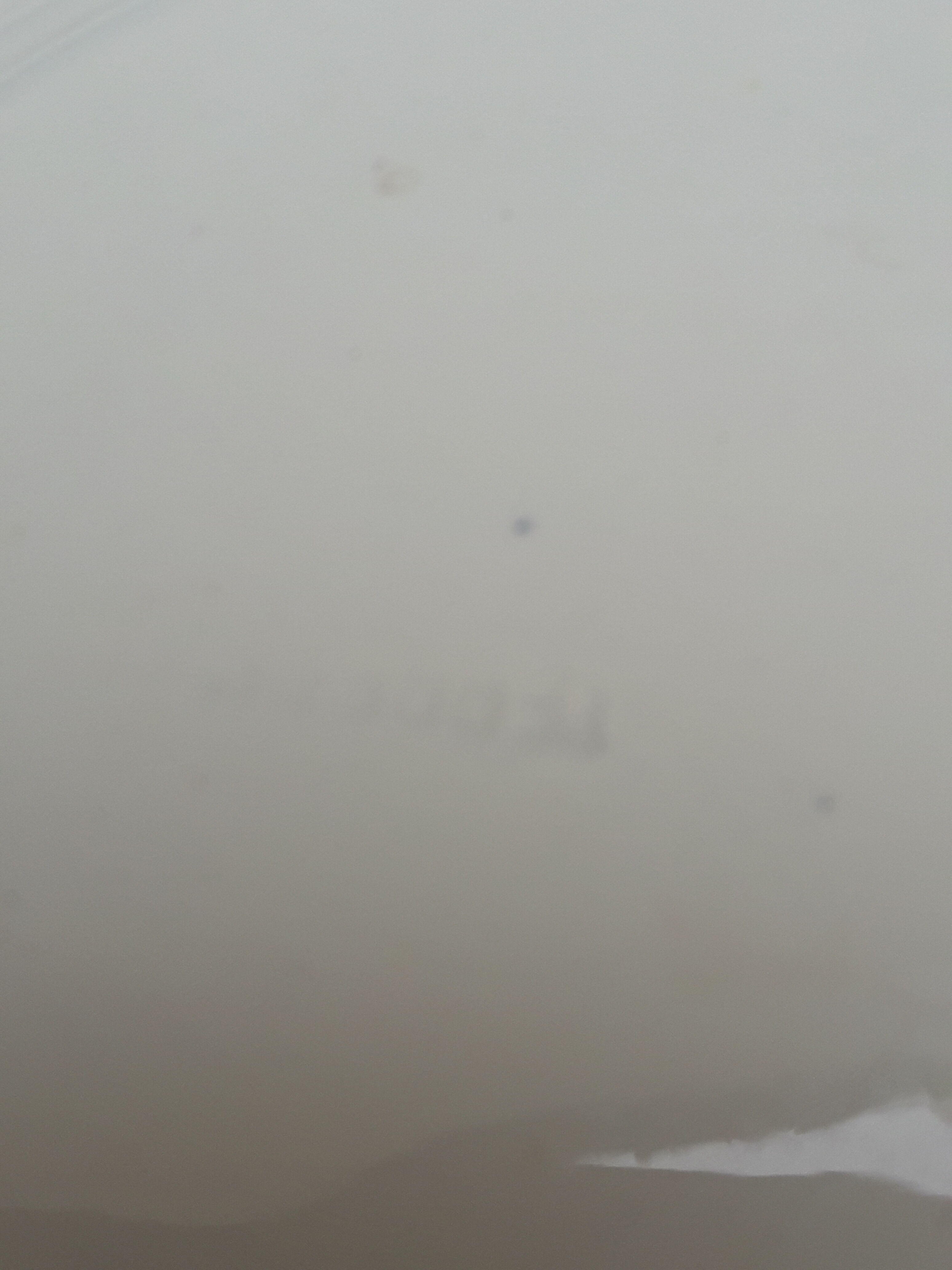 2 earthenware plates sté amandinoise terre de fer model eyelets diam 23 cm