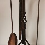 Wrought iron chimney servant