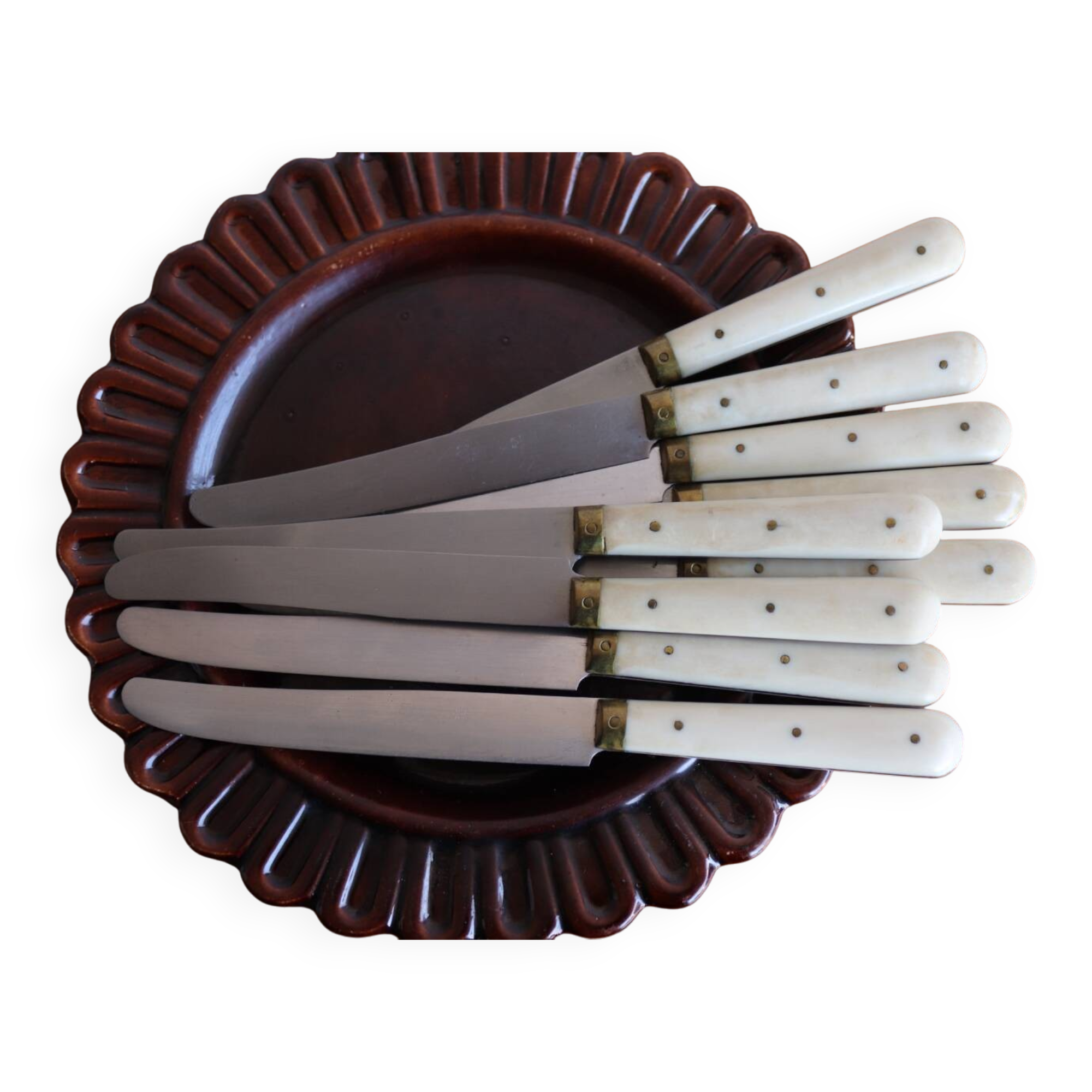 Set of 9 vintage cream table knives