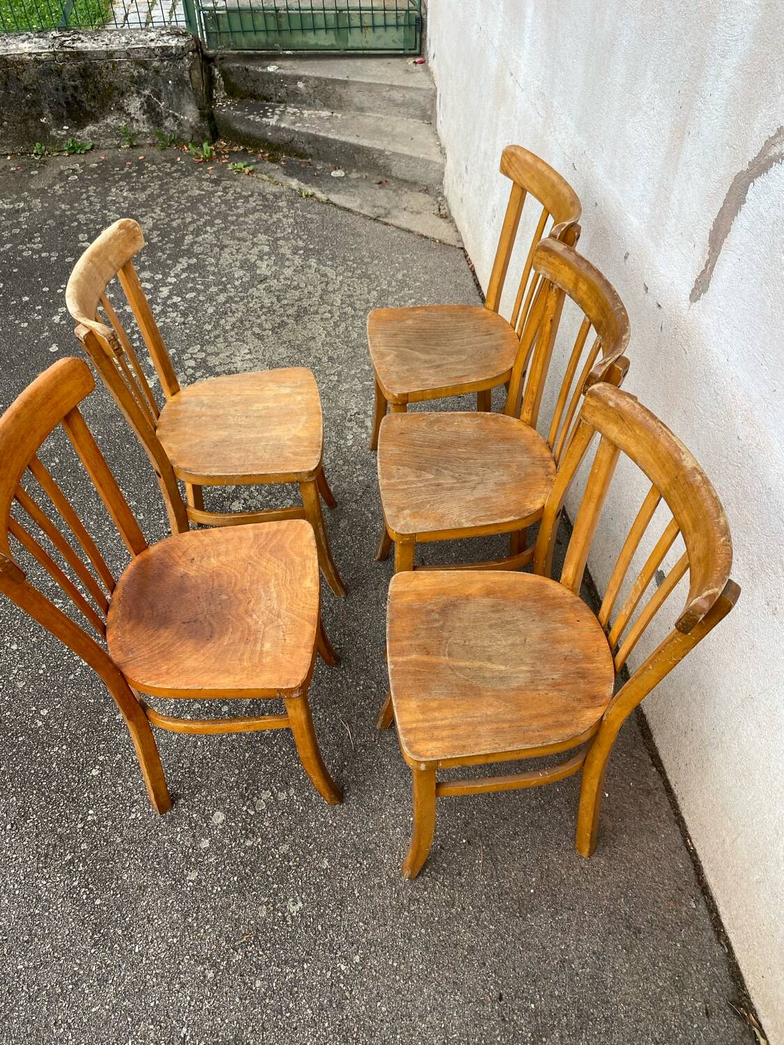 Set of 5 vintage bistro chairs