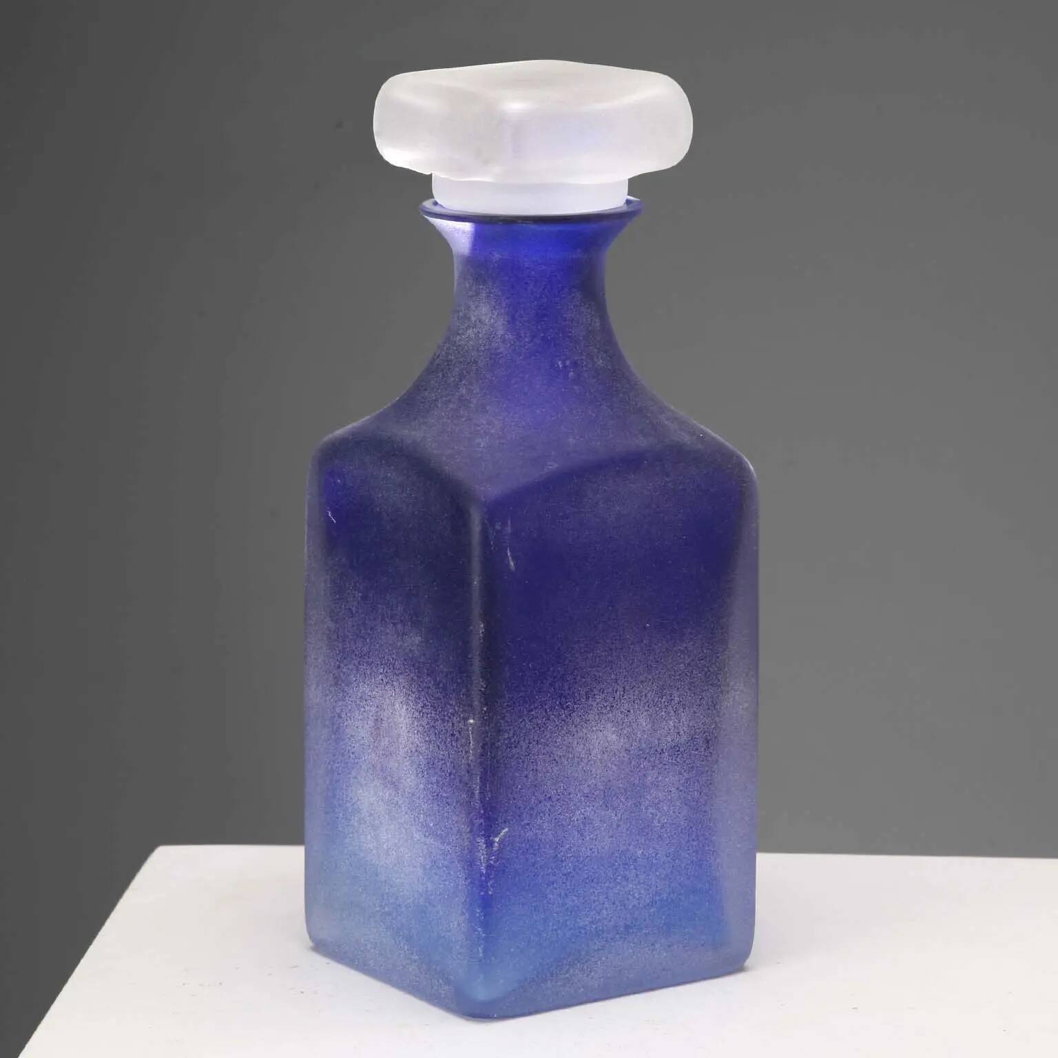 Bouteille vintage en verre, signature Gino Cenadese, Italie, années 1960