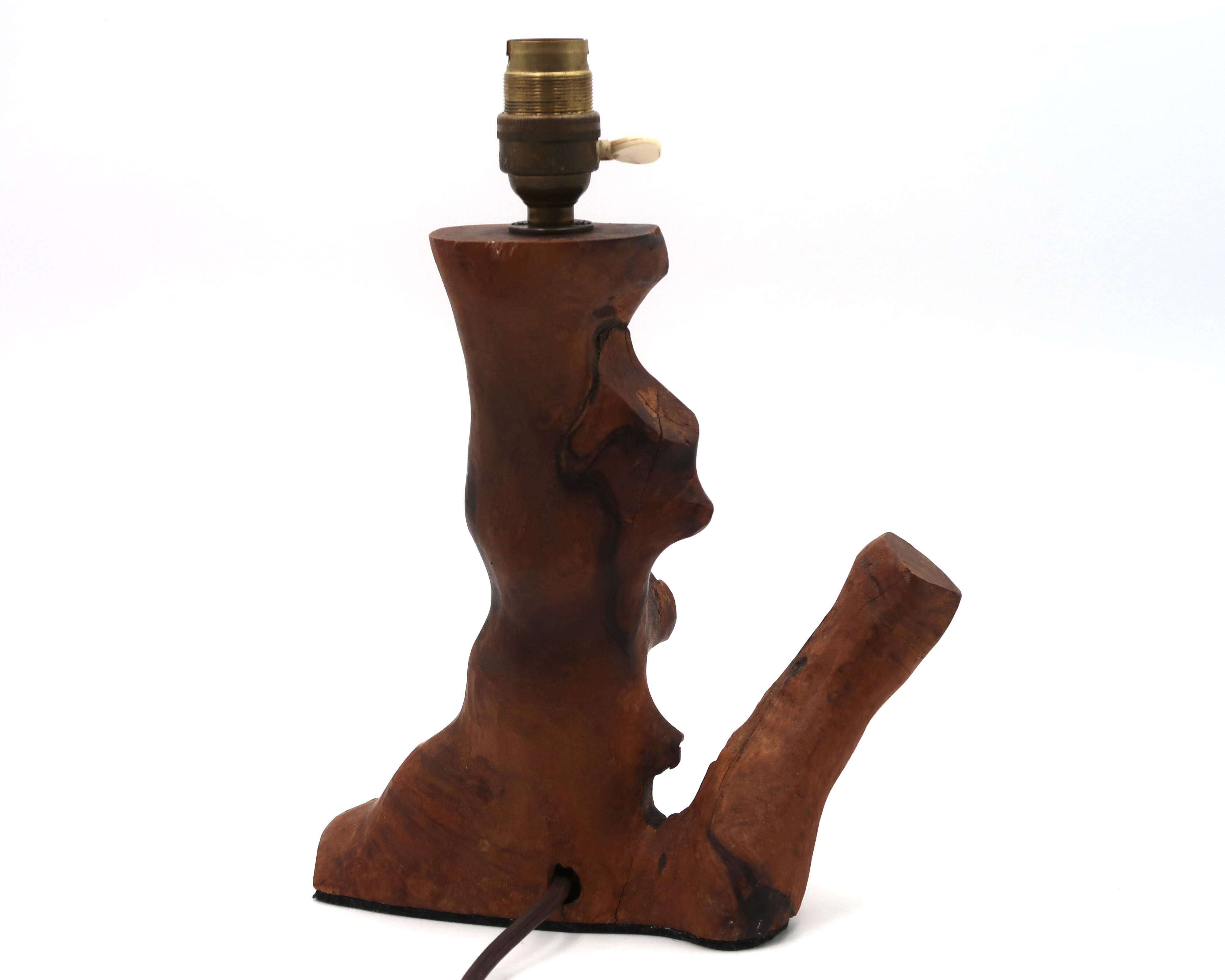 Monoxyle olive wood lamp, free form, 1950s.