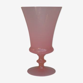 Vintage vase in pink opaline ht 16,8 cm ref 2019/17