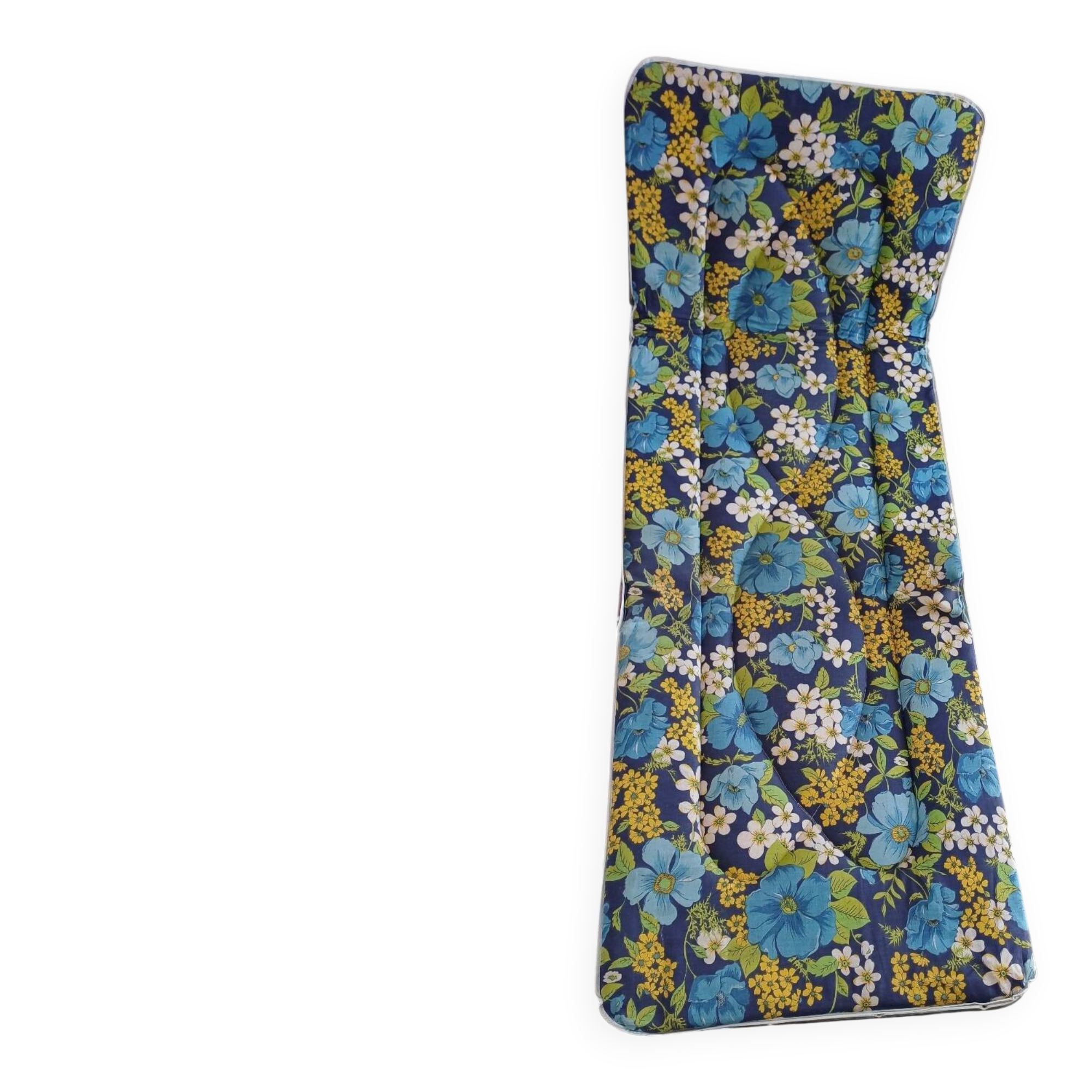 60s/70s chaise longue with floral fabric