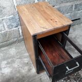Meuble à tiroirs