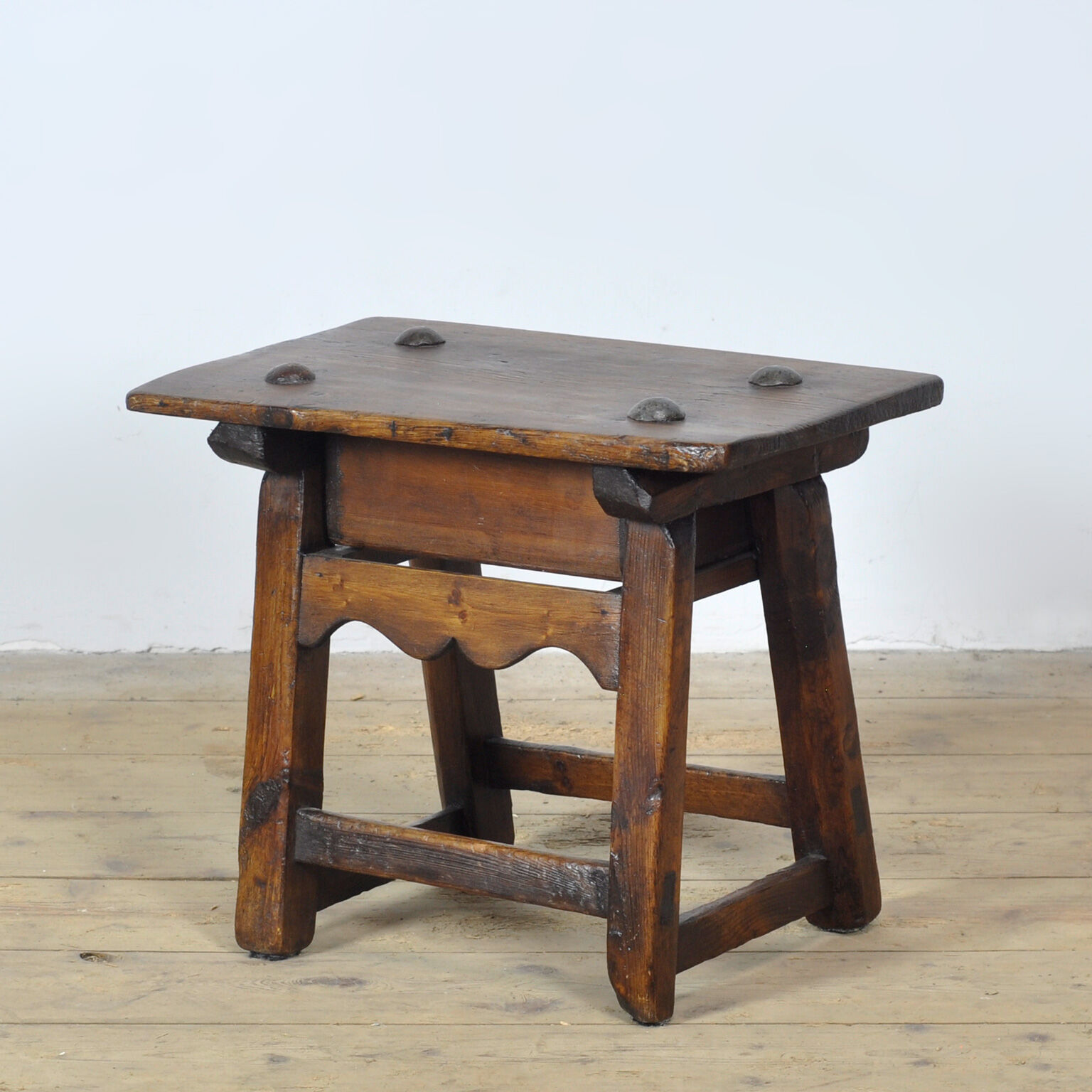 Small oak Spanish table, circa 1840