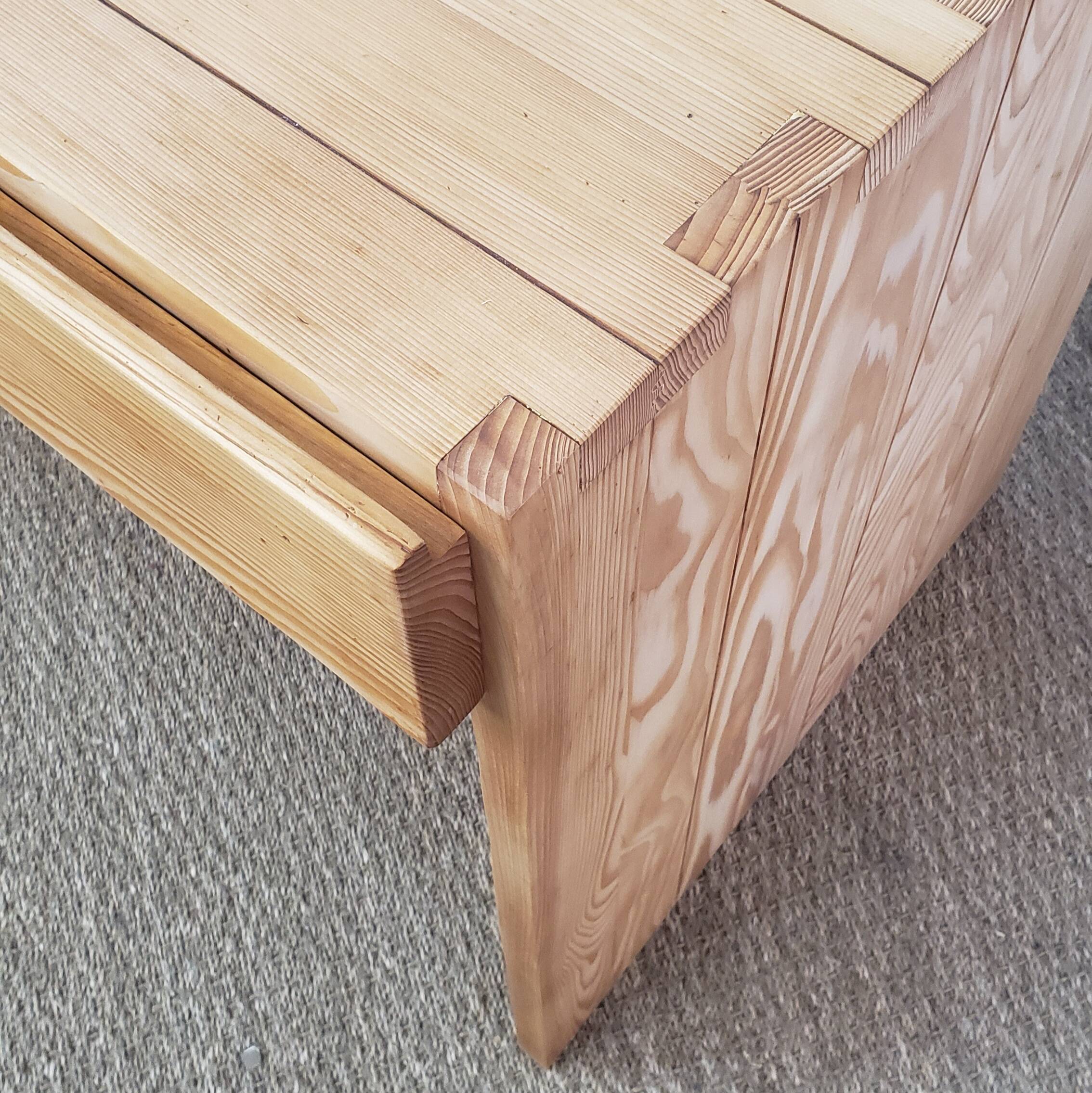 Solid pine desk - Maison Regain, Savoie model, 1960s